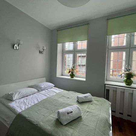 Dom & House - Apartments Old Town Szeroka 格但斯克 外观 照片