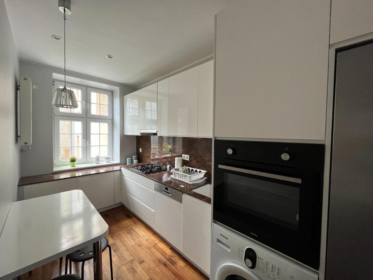 Dom & House - Apartments Old Town Szeroka 格但斯克 外观 照片